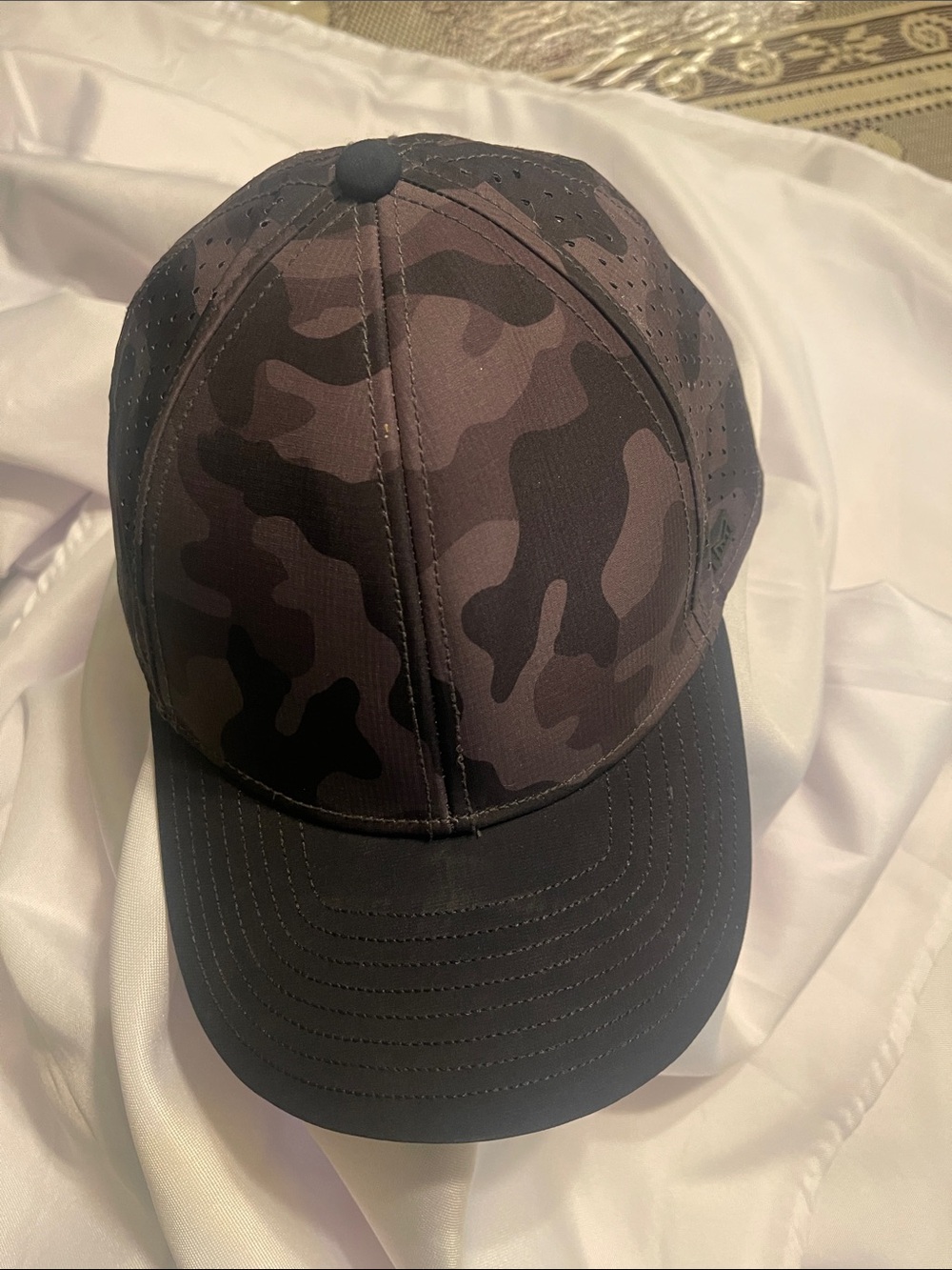 Men's Camouflage Baseball Cap - Black & Gray